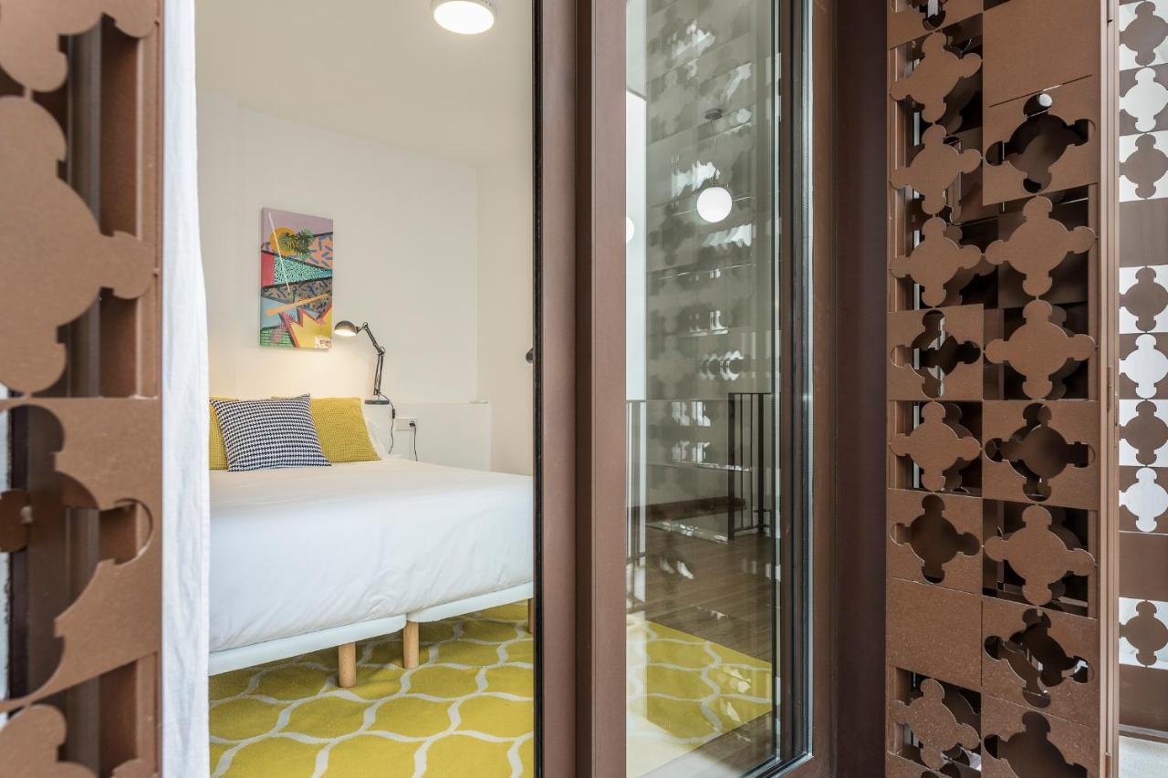 Pop Art, Duplex Coqueto En El Corazon De Sevilla Luaran gambar